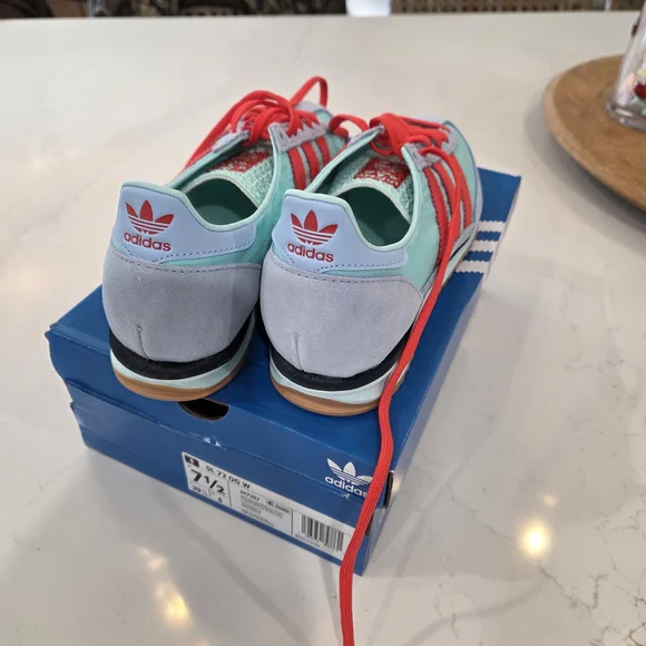 Adidas Teal and Red Sneakers - Picture 6 of 6